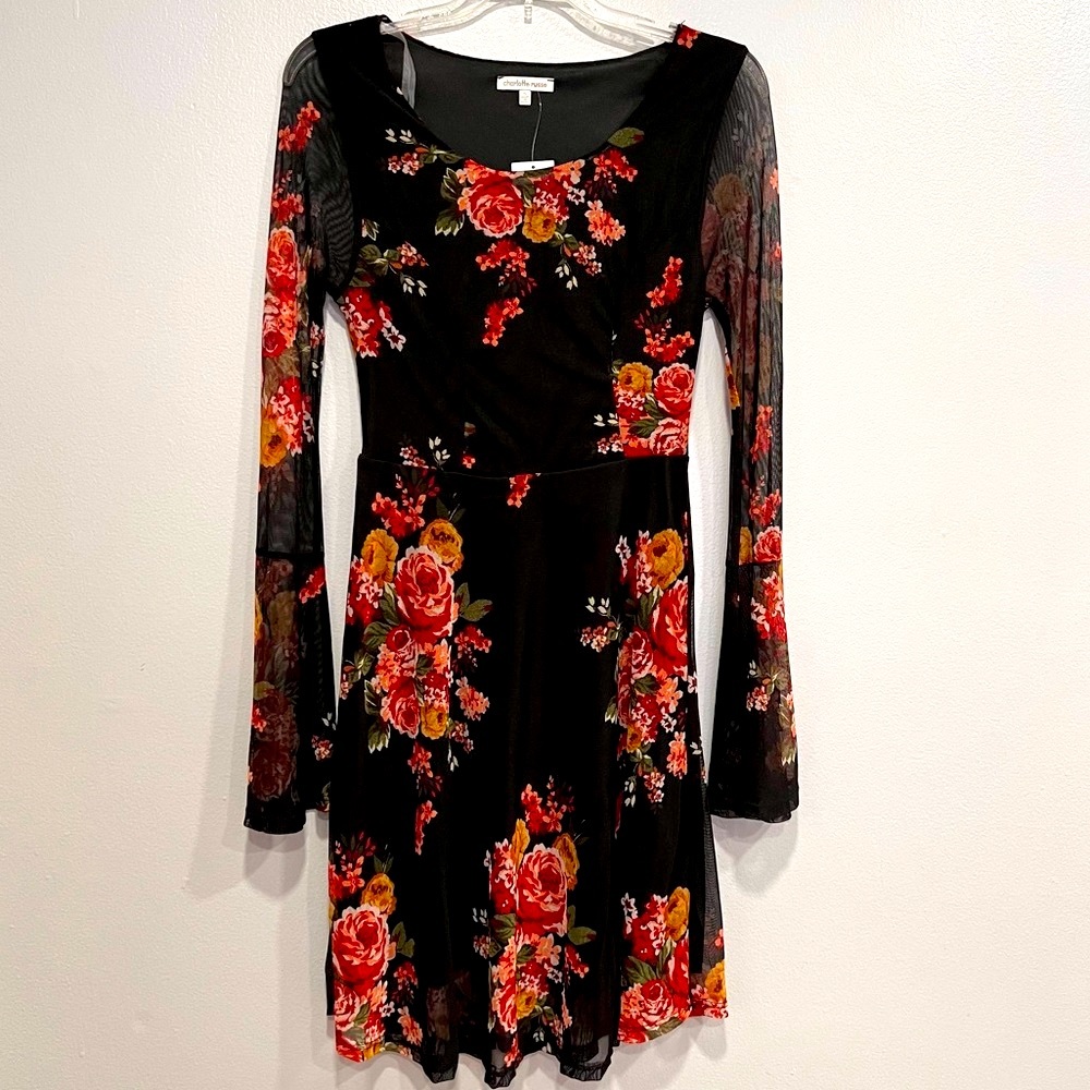 Charlotte Russe long sleeve floral‎ midi dress